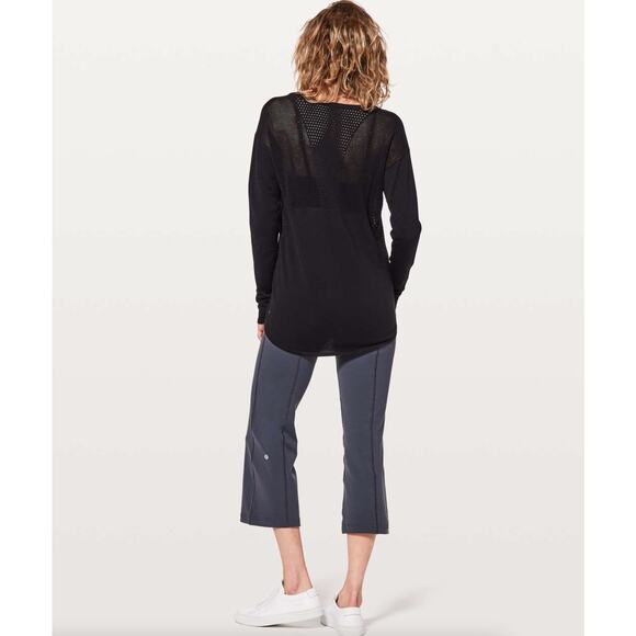 LULULEMON Still Movement Sweater Black {M53} - Picture 2 of 5